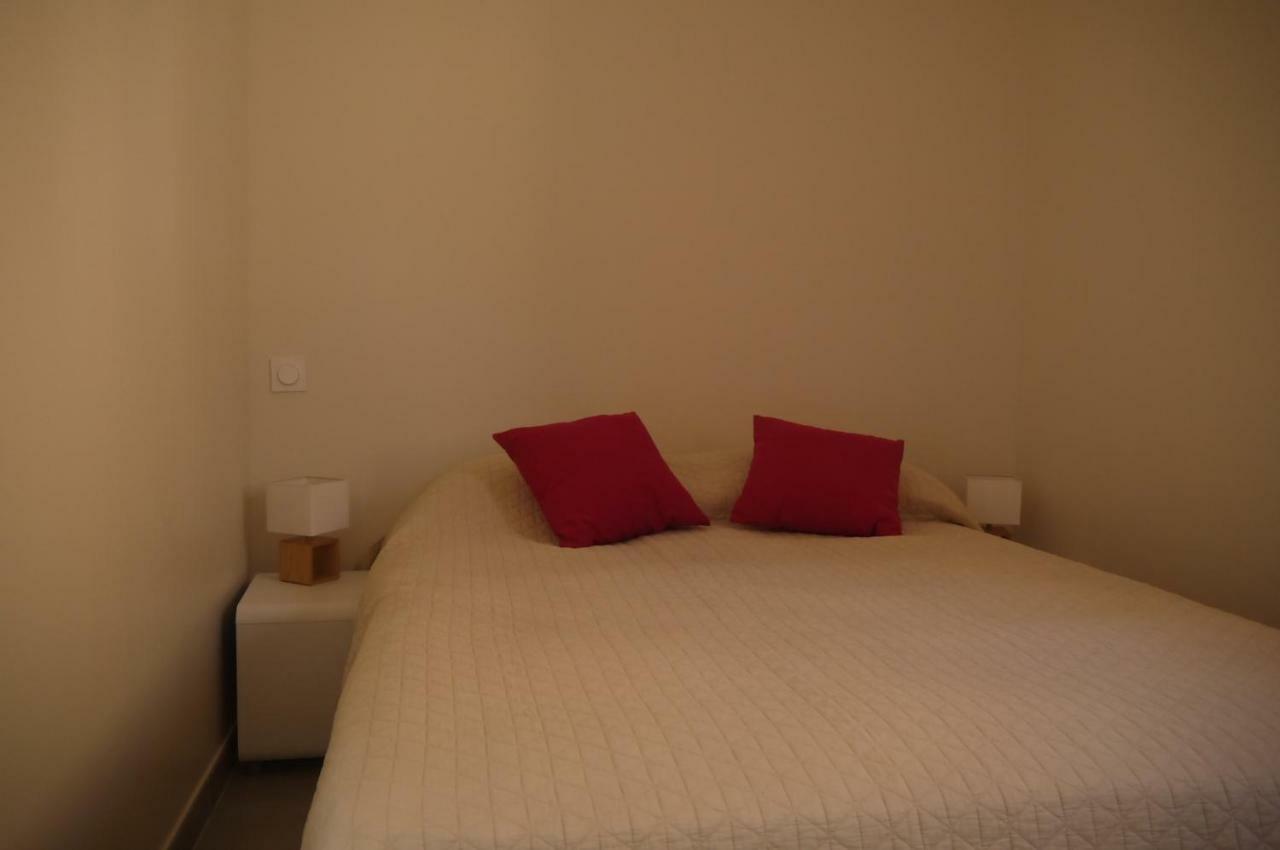 Les Oliviers Villa Vallon-Pont-d'Arc Luaran gambar
